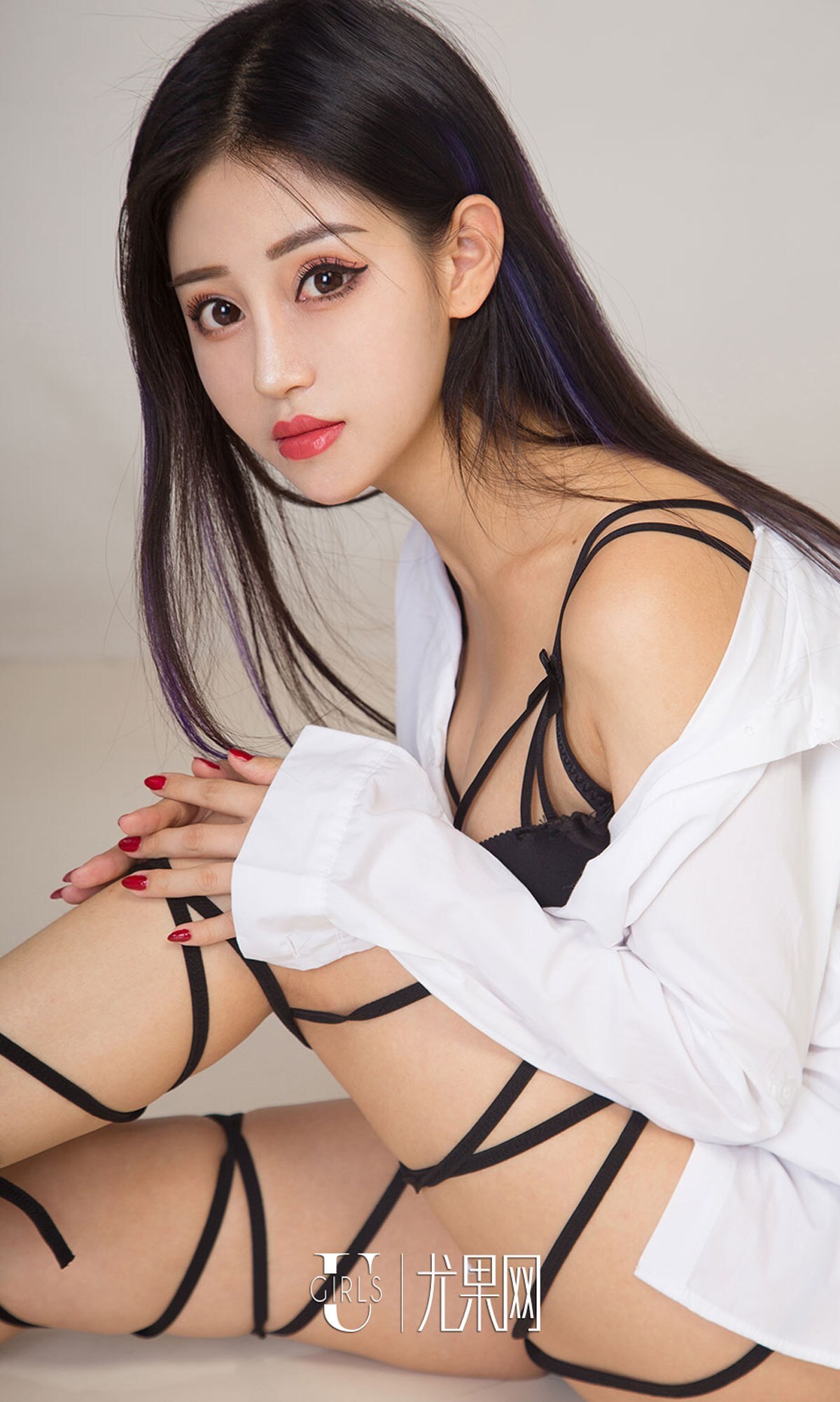 [爱尤物]2018APP NO.1251 芷妃儿一坏坏的清纯